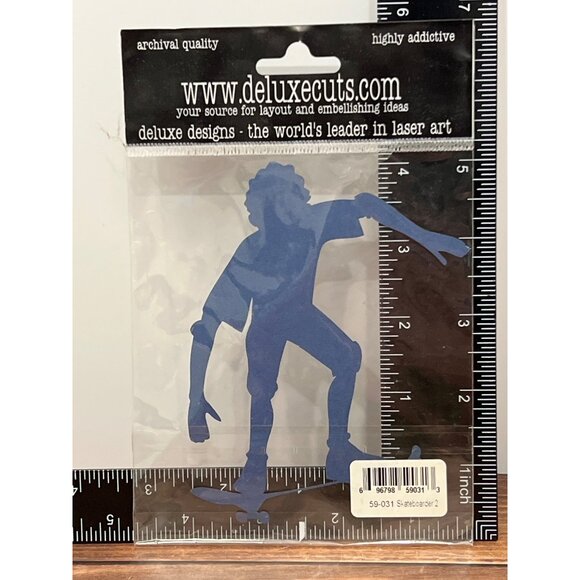 Deluxe Cuts Laser-Cut BOY ON SKATEBOARD 2 59-031 EMBELLISHMENT DIE CUT BLUE - Picture 2 of 2